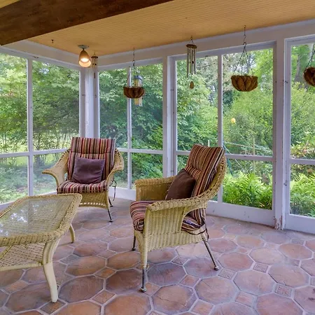 Pittsford Vacation Home 2 Mi To Historic Village